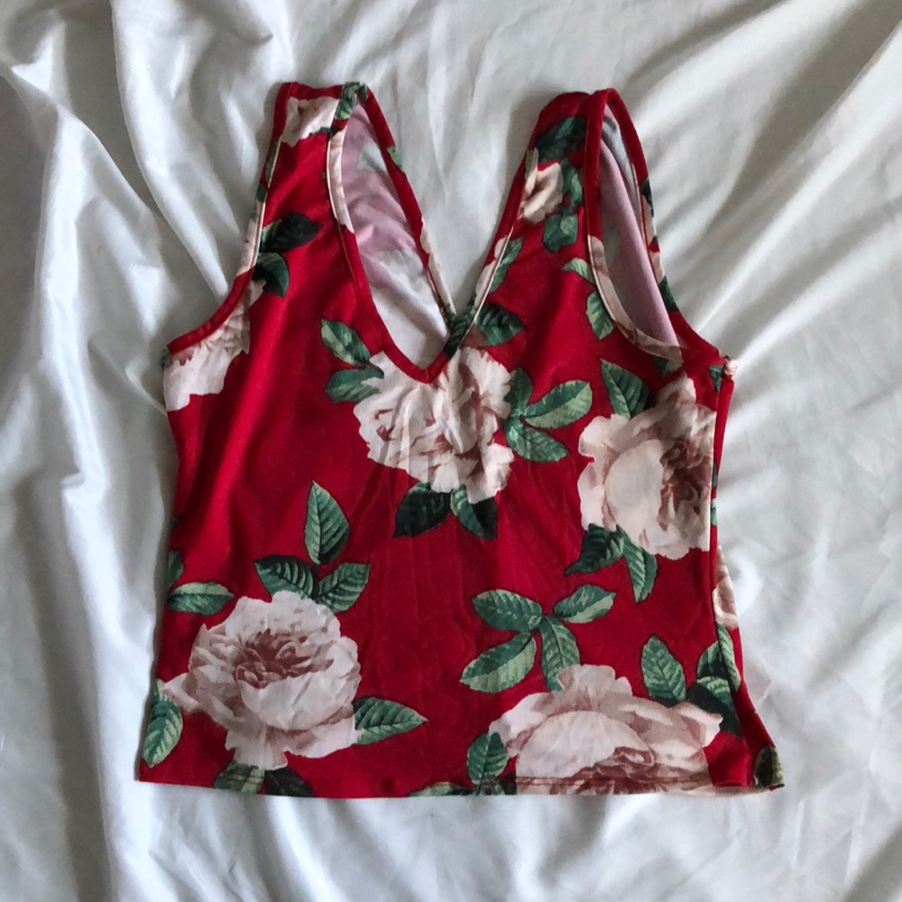 Crop top - Picture 2 of 3
